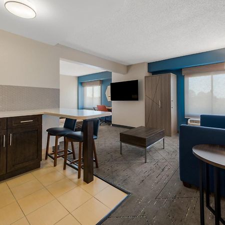 Holiday Inn Express Hotels- Hampton By Ihg Bagian luar foto