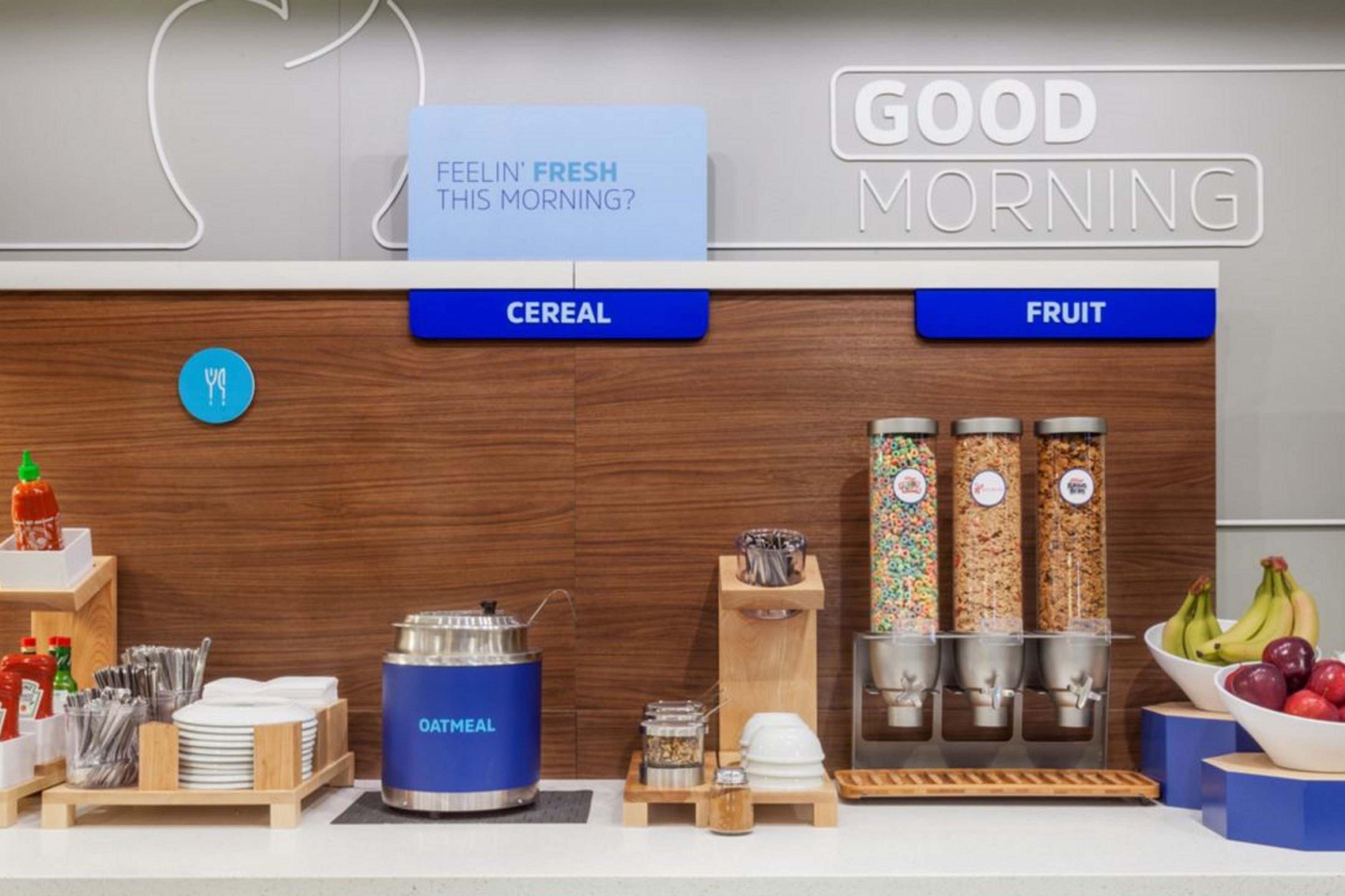 Holiday Inn Express Hotels- Hampton By Ihg Bagian luar foto