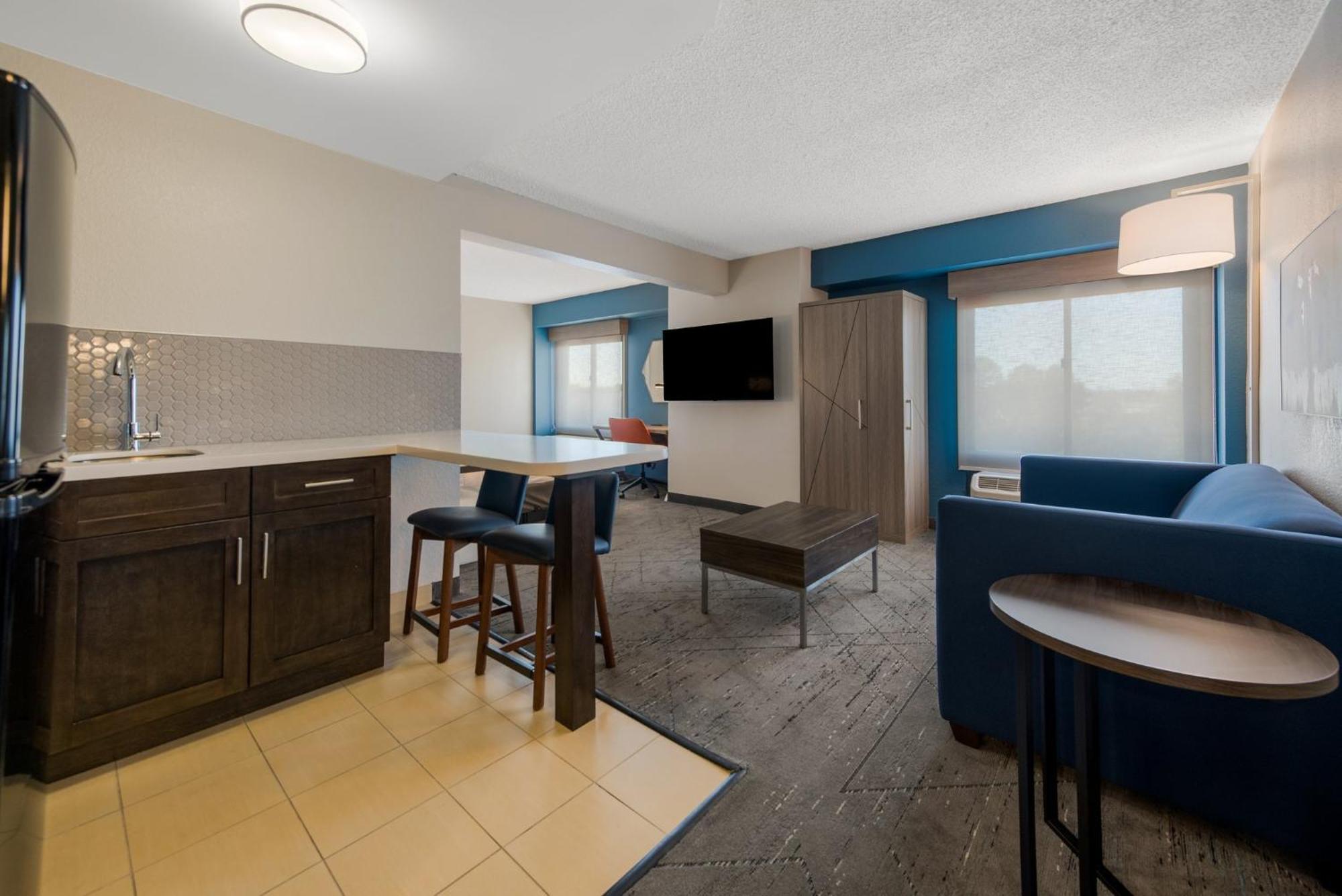 Holiday Inn Express Hotels- Hampton By Ihg Bagian luar foto