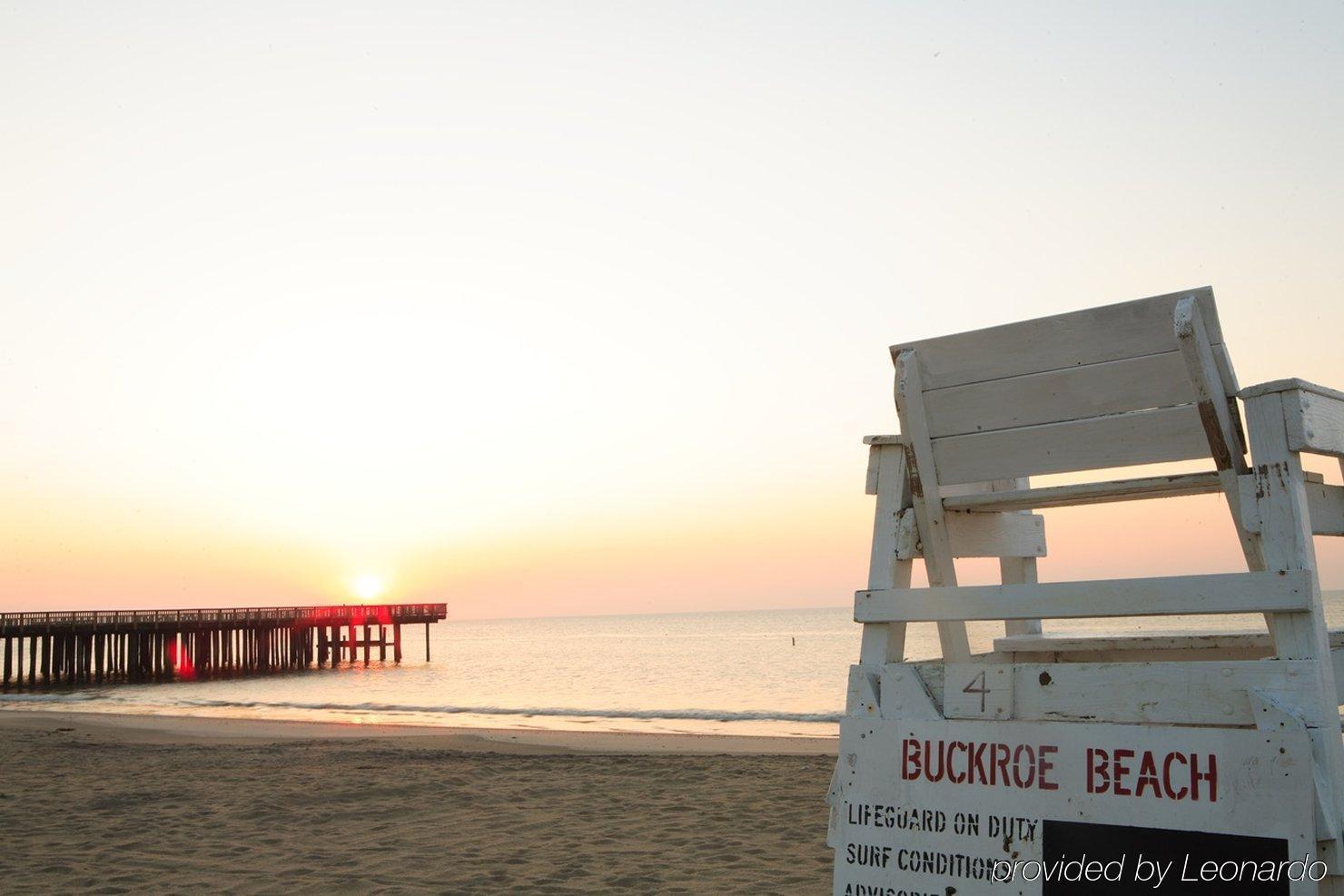Holiday Inn Express Hotels- Hampton By Ihg Bagian luar foto